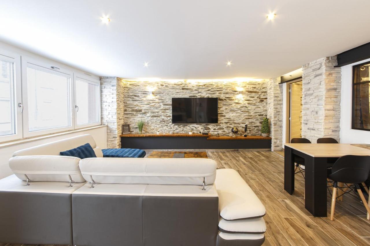Appartement Luxueux Au Coeur De La Doutre Angers Exterior photo
